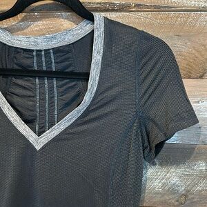 Lululemon V-neck